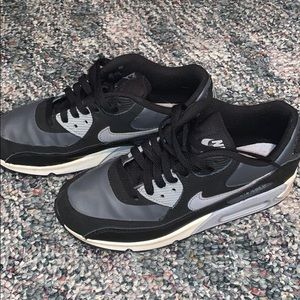 nike original air max’s!